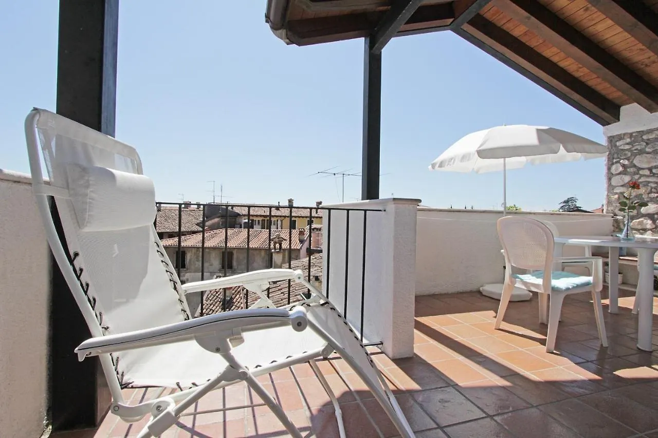 Casa Marsilva - Holiday Apartment With Roof Terrace, Near The Lake Toscolano Maderno 0*,  Italy