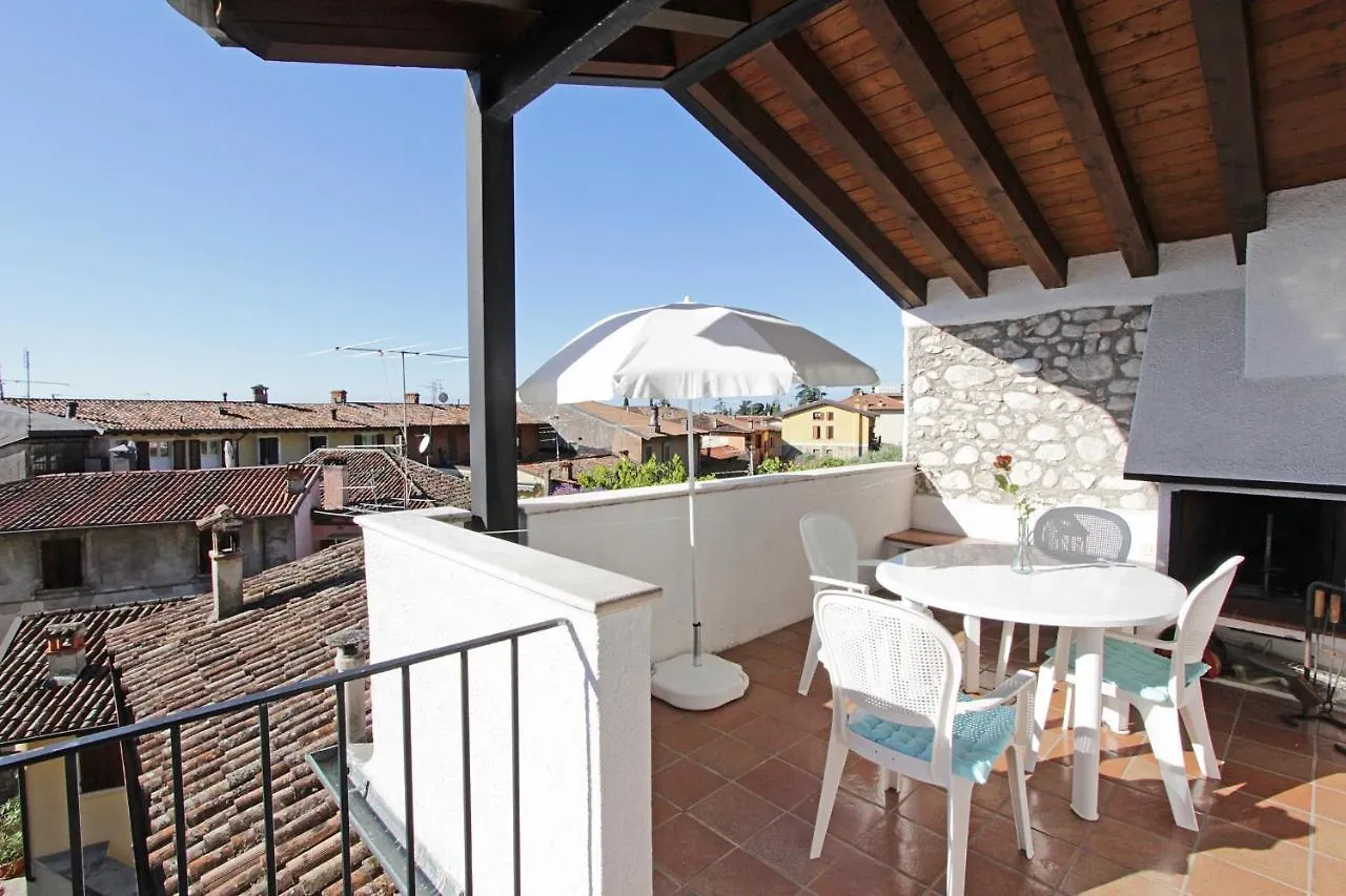Casa Marsilva - Holiday Apartment With Roof Terrace, Near The Lake Toscolano Maderno