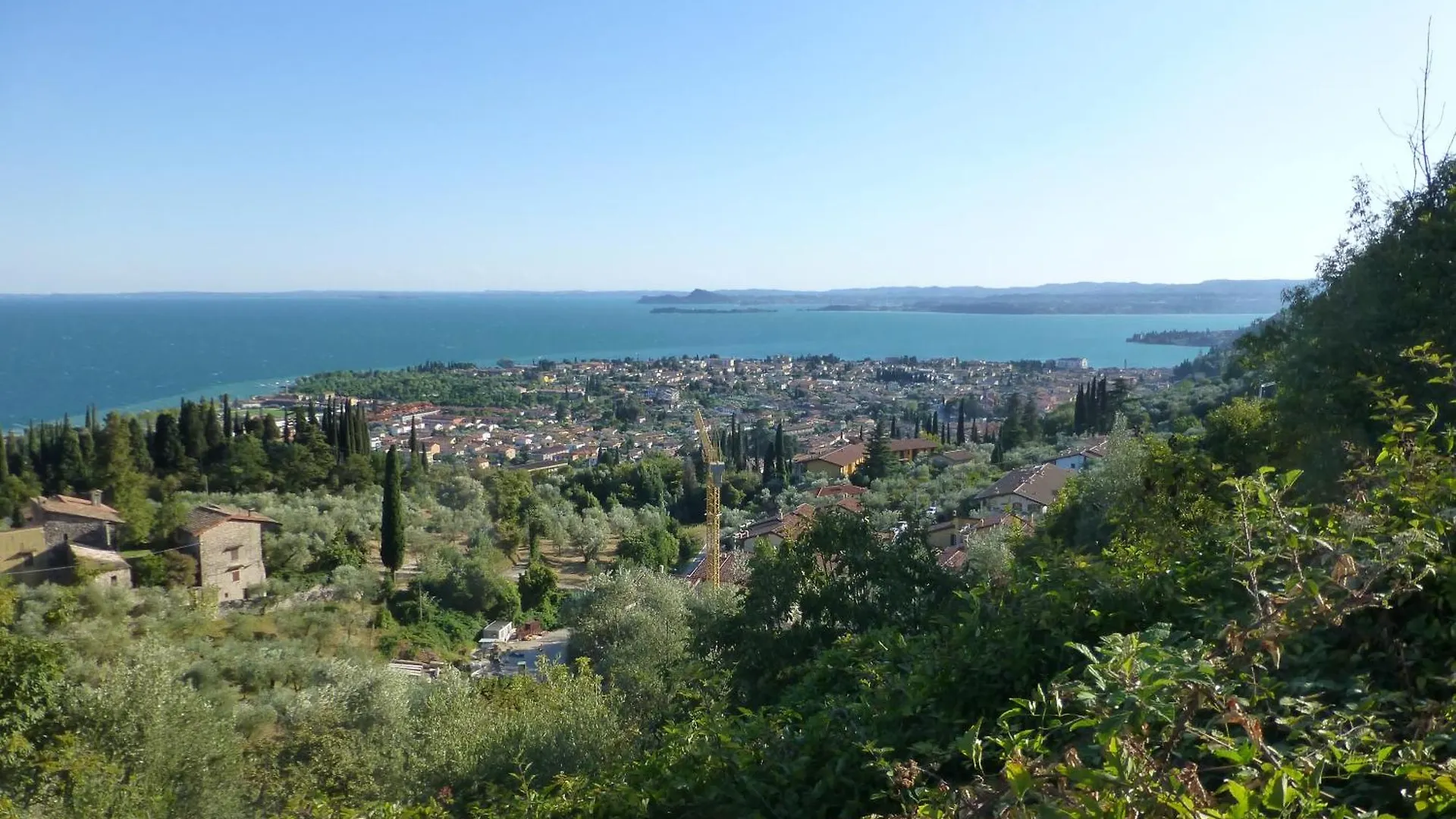 Casa Marsilva - Holiday Apartment With Roof Terrace, Near The Lake Toscolano Maderno