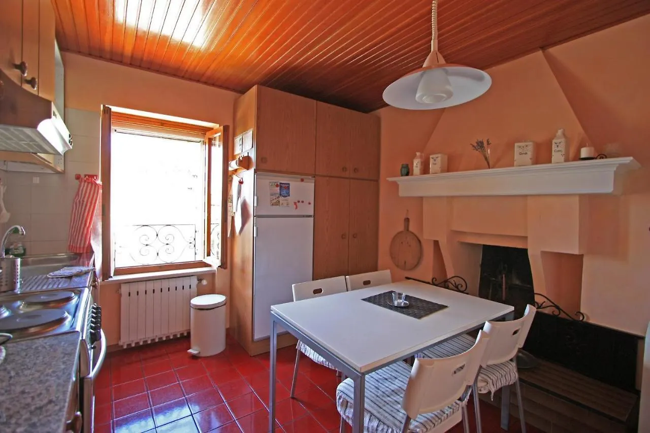 Casa Marsilva - Holiday Apartment With Roof Terrace, Near The Lake Toscolano Maderno