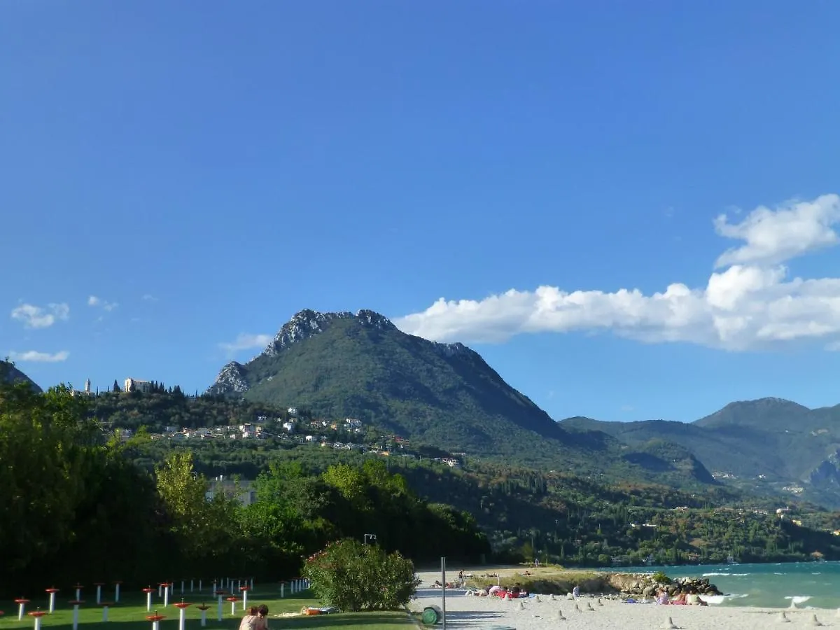 Casa Marsilva - Holiday Apartment With Roof Terrace, Near The Lake Toscolano Maderno